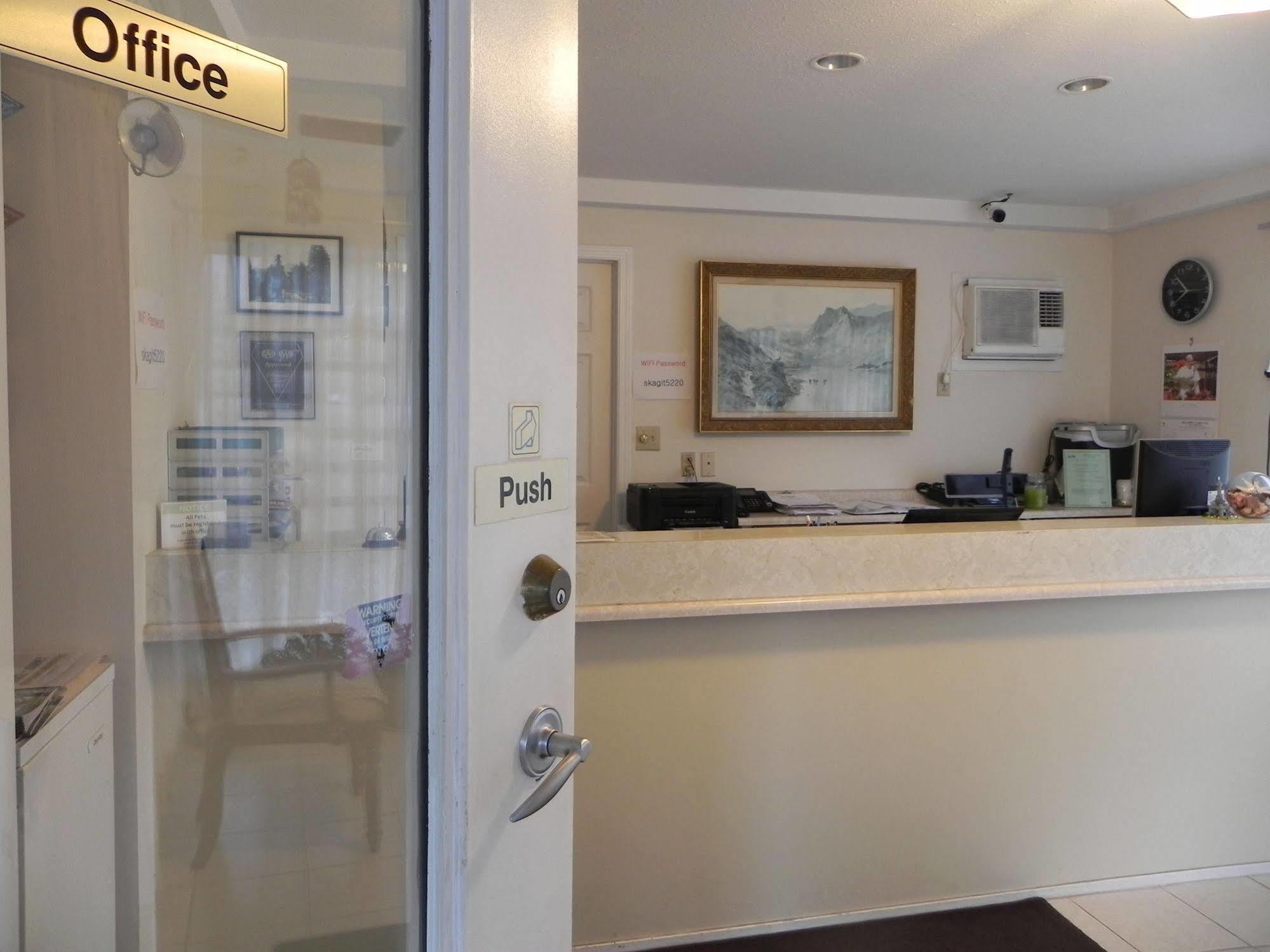 Skagit Motel โฮป ภายนอก รูปภาพ