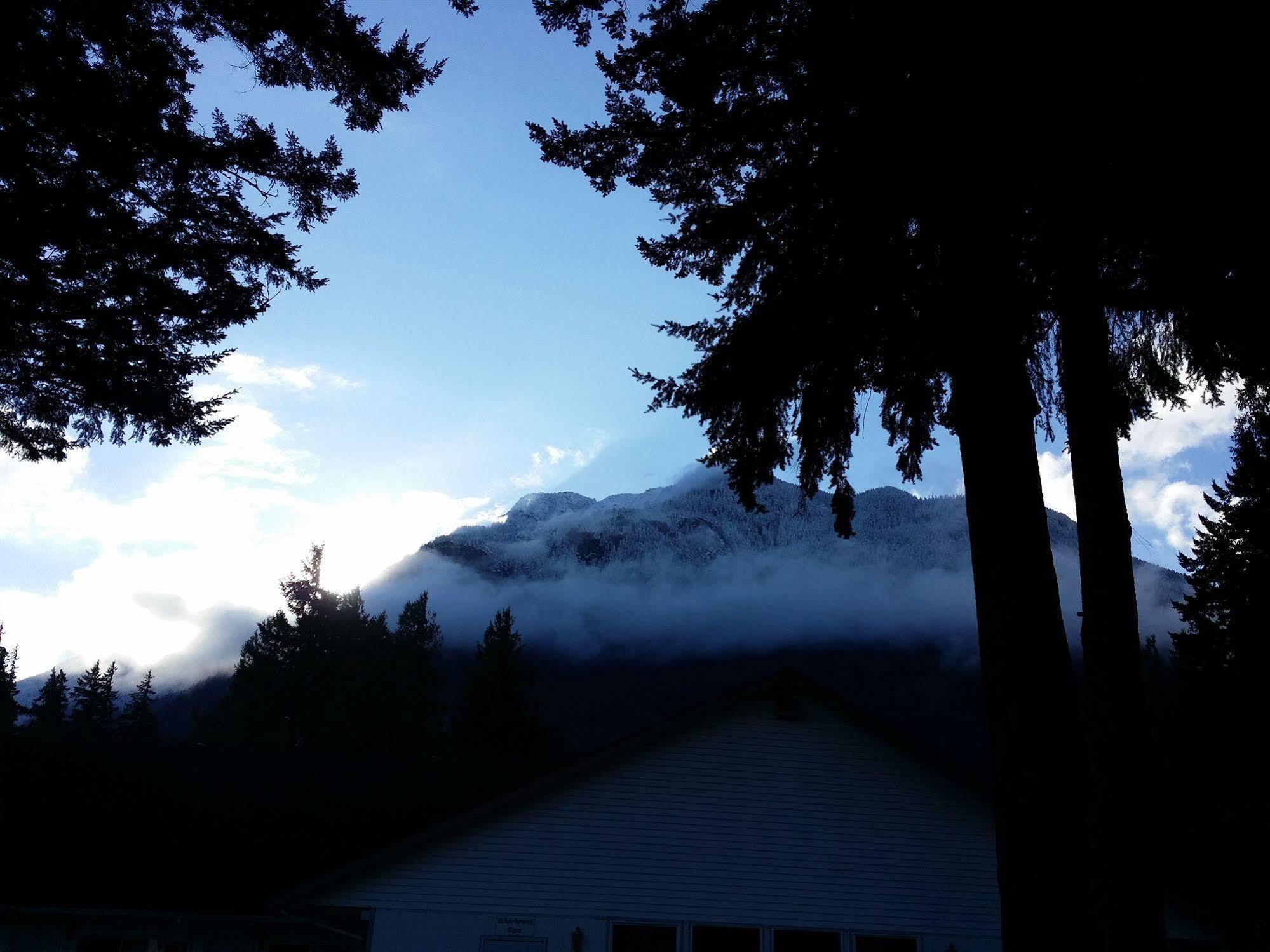 Skagit Motel โฮป ภายนอก รูปภาพ